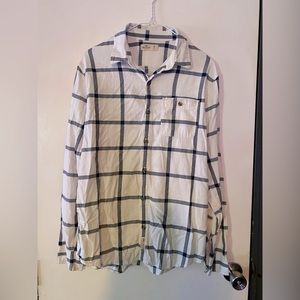 Men’s Hollister Burton up shirt!